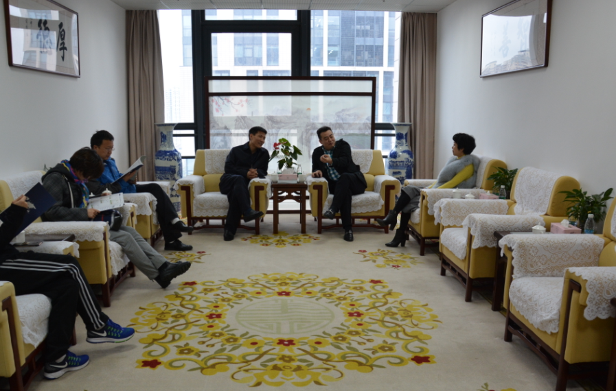 環(huán)保部環(huán)境工程評(píng)估中心姜主任一行蒞臨盛發(fā)集團(tuán)并參觀中科院